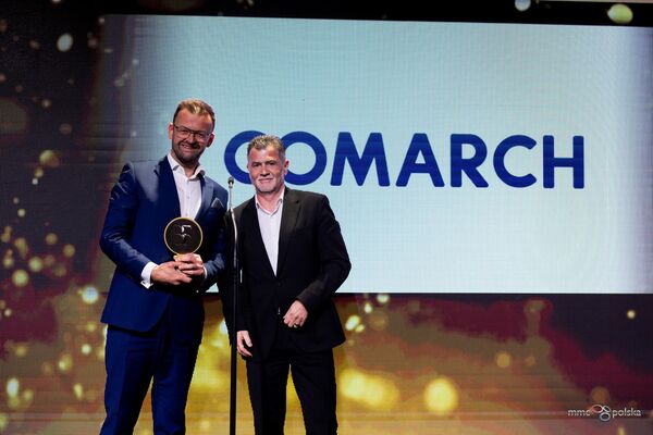 From left to right: Wojciech Mach (VP, Comarch) and Piotr Żabski (President of the Management Board of Alior Bank)