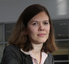 M. Knapek