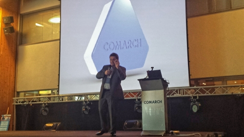 Marcin Kosciak showcases Comarch Beacon to the crowd at Comarch User Group 2014
