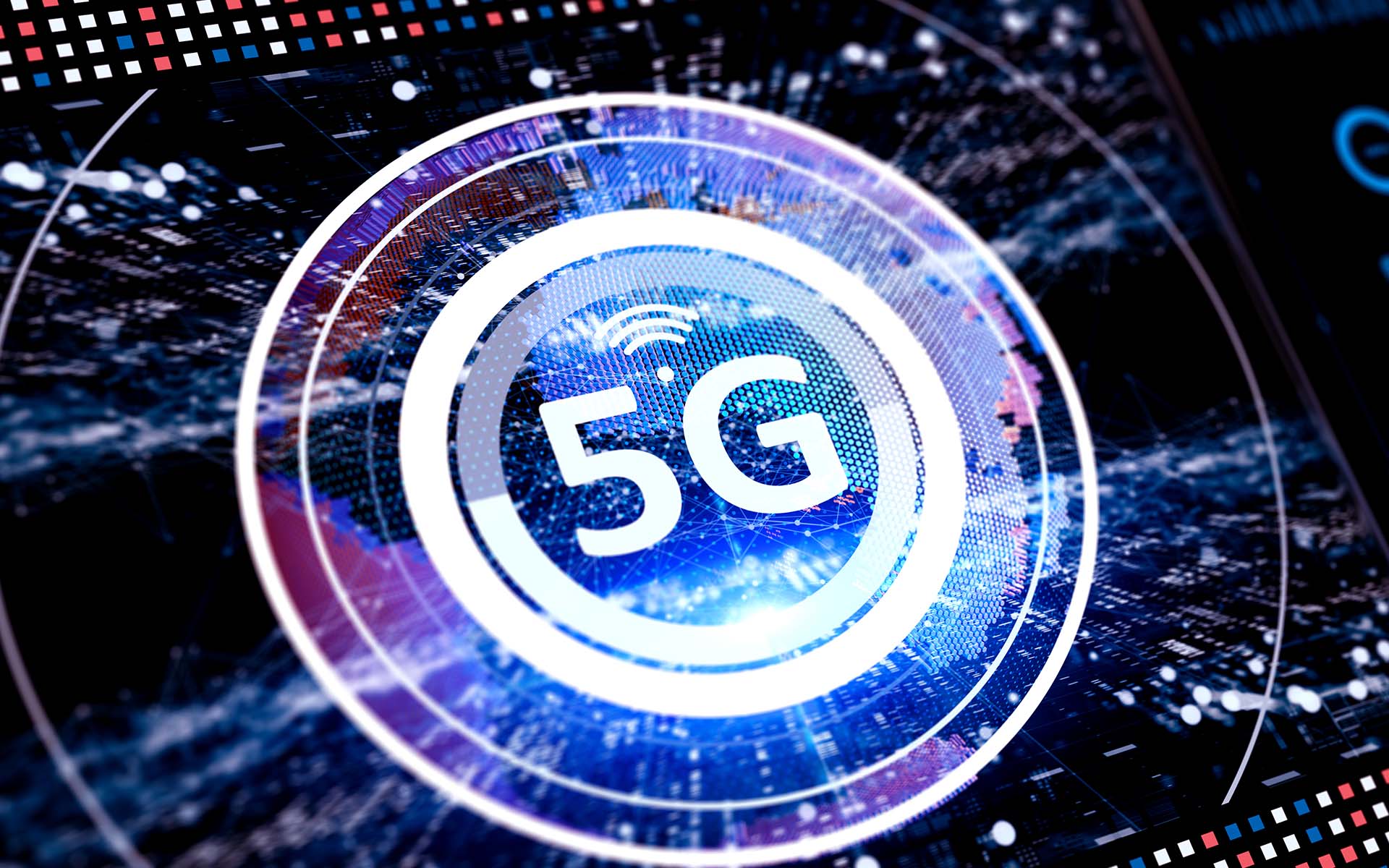 The Battle of 5G Titans: Standalone (SA) and Non-standalone (NSA) 5G Deployment Models