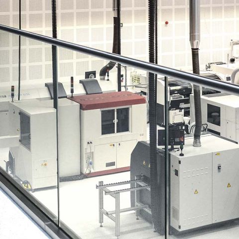 Infrastructure for short series manufacturing and rapid prototyping