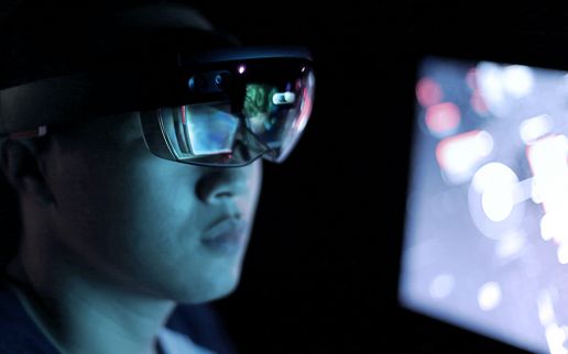 HoloLens – A Creative Way to Revolutionize Field Service Management