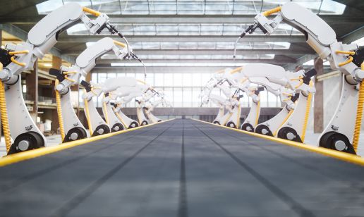 How 5G URLLC and Edge Computing Can Make Smart Factory Smarter 