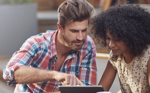 New Approaches to Digital B2C Sales: Chatbots & RPA in Telecom Industry